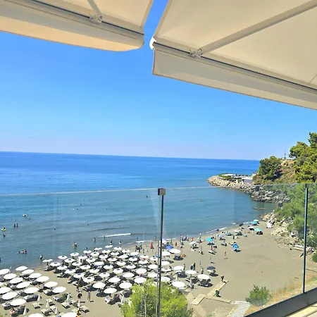Frontal Sea View