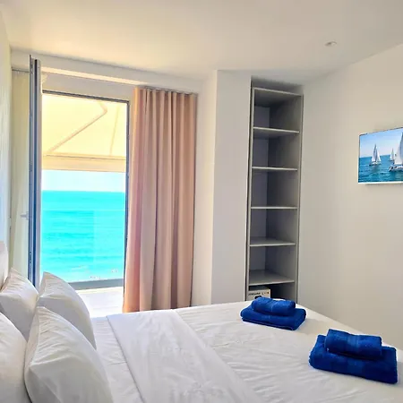 Apartamento Frontal Sea View Shëngjin